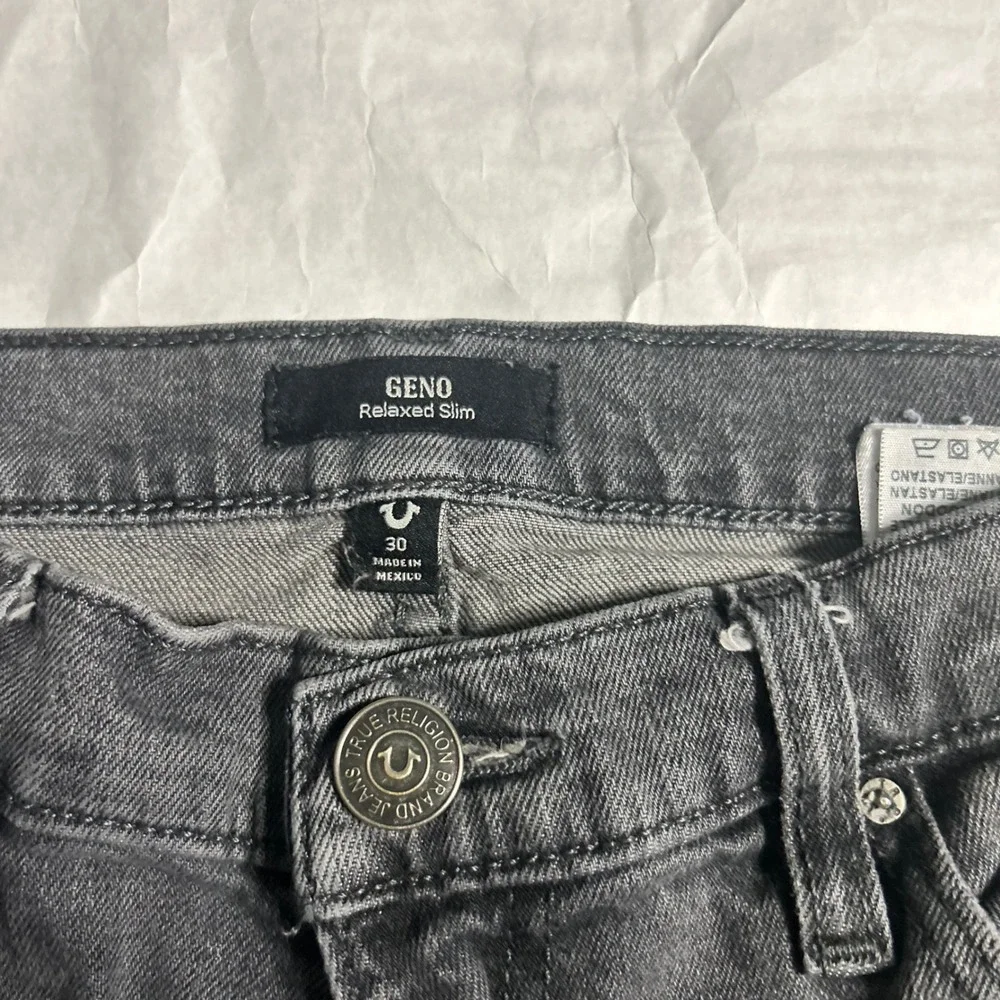 True Religion Geno Relaxed Slim Gray Distressed‎ Denim Jeans Mens Size 30